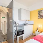 Private Room 3 With Kitchenette By Cb Stays No Minimum Stays